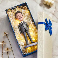 Personalized bobble head